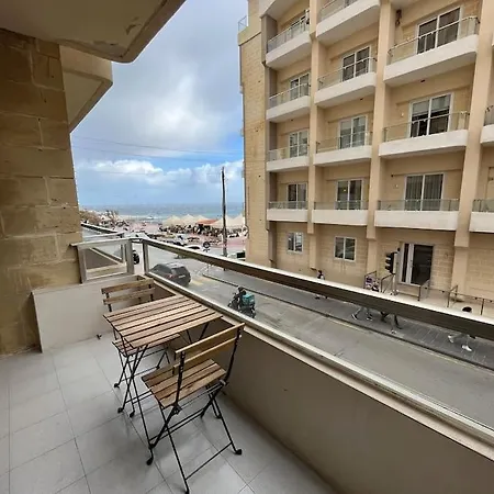 Seaview 3 Bedroom Apartment In Sliema Exterior photo